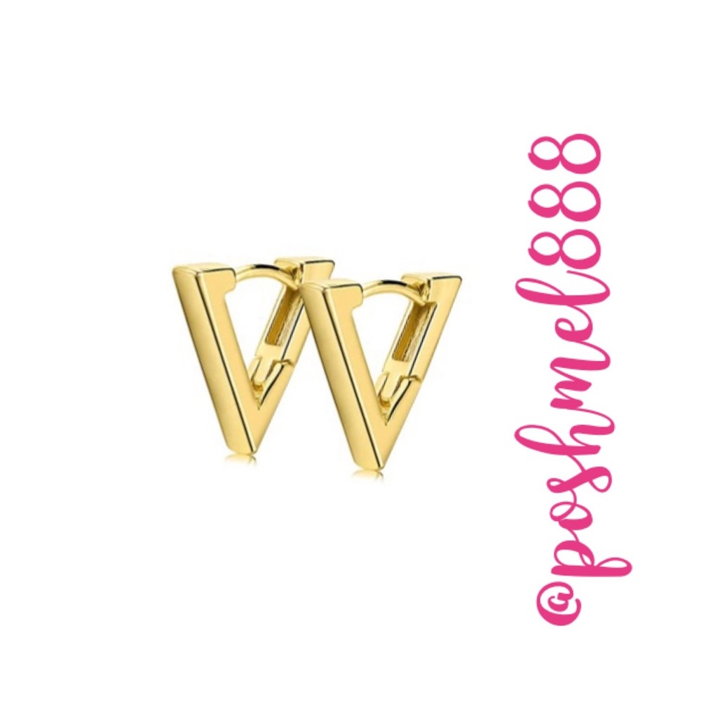 Delicate [GOLD] Minimalist Geometric Triangle Huggie Hoop Earrings - Picture 6 of 6